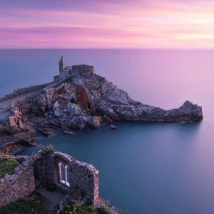 Casa Vacanze La Cicala Pontremoli Eksteriør billede